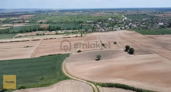 Mayadan Karıncak'ta Satılık 15.240m2 Yolu Olan Arazi 2