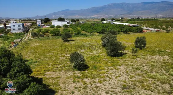 Menemen Merkeze 2 Km Mesafede 6630 M² Yol Cepheli Yatırımlık Yer 1