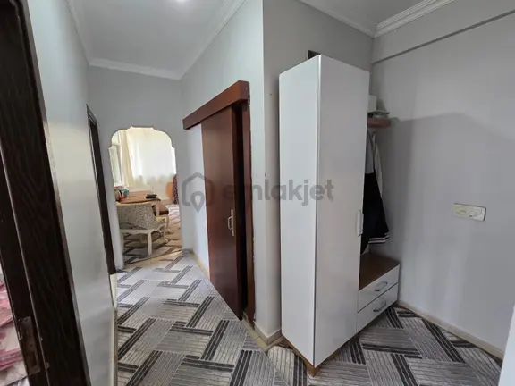 Satılık 2+1 90 M2 Yüksek Giriş Daire Altınova 2