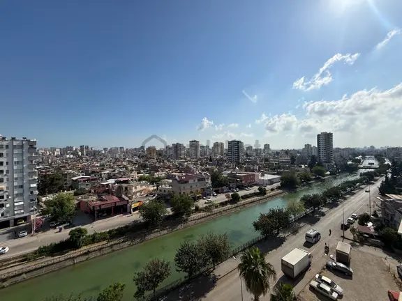 Gazipaşa Mah. 3+1 185 M2 Kat Mülkiyetli-doğalgazlı Satılık Daire 1
