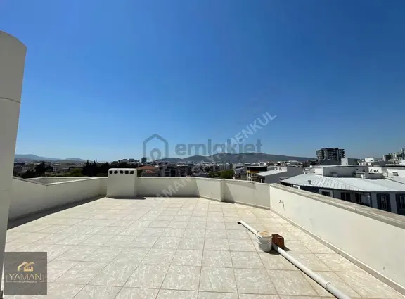 Akhisar Atatürk Mah. Merkezi Konumda Satılık 4+1 Dubleks | 220m² 2