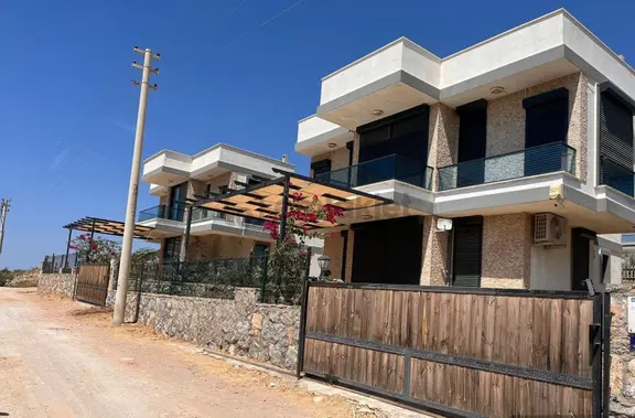 Akbük'de Full Deniz Manzaralı Müstakil Villa 2