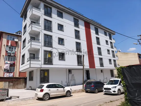 Acil Sultanbeyli Necipfazıl Mah Satılık 140 M.3+1 Ters Dübleks 1