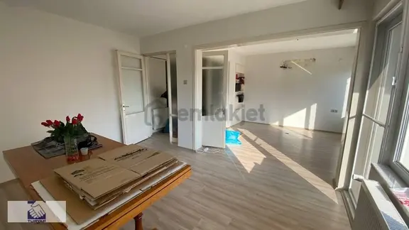 Doktorlar Caddesi'nde Satılık Daire 1