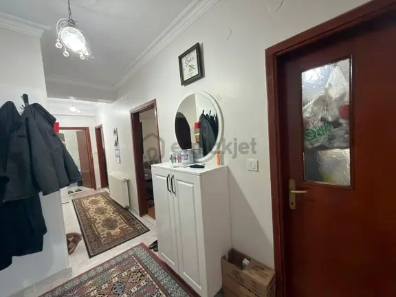 Engin Emlak'tan Kredi Limitsiz K-b Cephe Y. Giriş 2+1 Daire 2