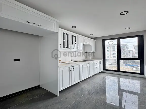 Cadde34 Yapı'dan Akevler'de Sıfır Butik Site İçerisinde Balkonlu Krediye Uygun 2+1 Satılık Daire 2