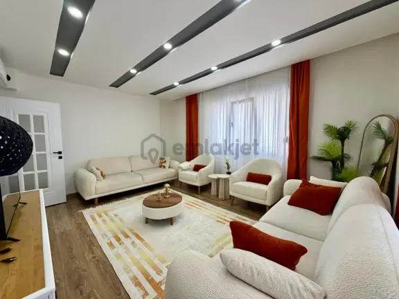 Bu Konumda Bu Genişlikte Böyle Güzel Daire Yok !! Tramvay Yakın 2