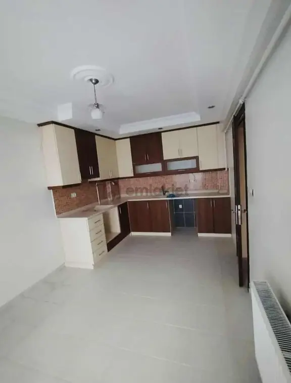Çaybaşı Caddesi Yanı Aileye Kiralık 2+1 Arakat Daire 1