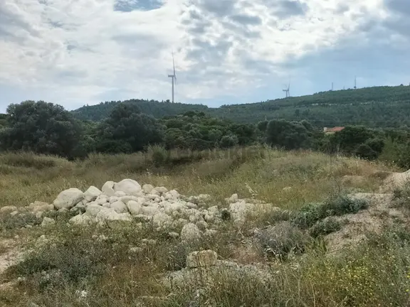 Çeşme Mamurbaba 'da Satılık Fırsat Arazi 2
