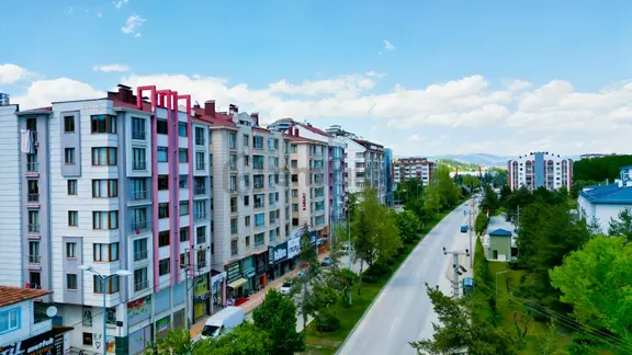 Garanti Emlak'tan, Ana Cadde Üzeri, İşlek Konumda, 82 M² Dükkan 2