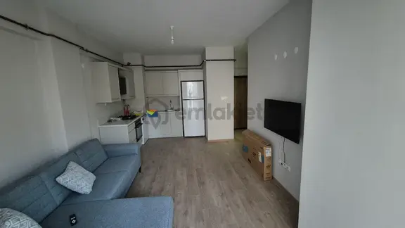 Cumhuriyet Mah.kiralık 1+1 1