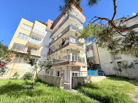Şehrın Tam Merkezınde 43 M2 Teraslı 1+1 Fırsat Daire ( Ekstra Bagımsız Gırıs 1 Oda Ve Banyosu Var) 2