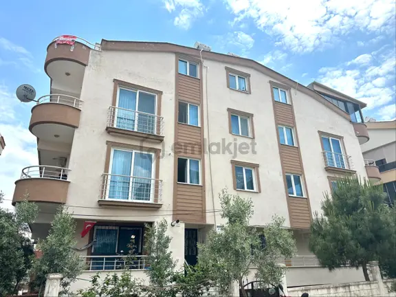 Didim Cumhuriyet Mahallesi’nde Geniş Teraslı 2+1 Dubleks Fırsatı! 1