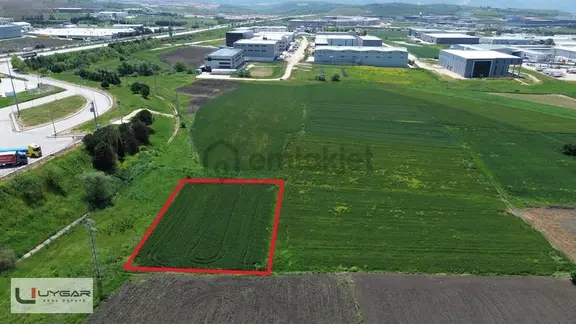Sanayi İmarı Dibinde Stratejik Konumda 1.633 M² Arazi 1