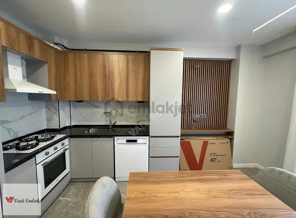 Güneşli Mahallesinde 1+1 Ultra Lüks Satılık Daire | Vadi Emlak 2