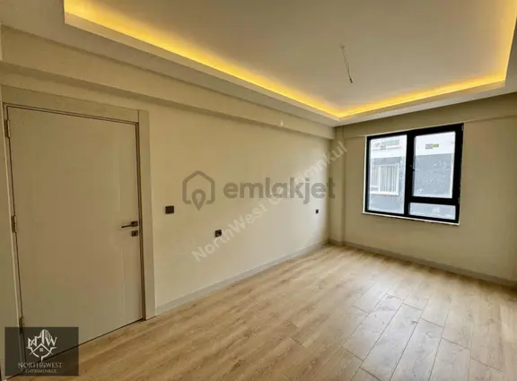 North West'ten İncek'te Bağımsız Mutfaklı Satılık Lüks 2+1 Daire 2