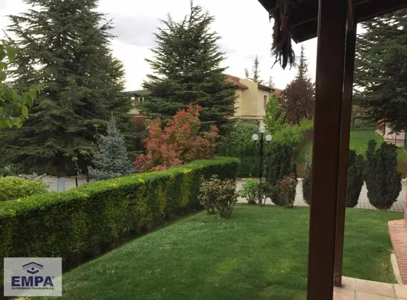 Empa'dan Karabayır Bağ 14. Durak 4+1 390m² Site İçerisinde Villa 1