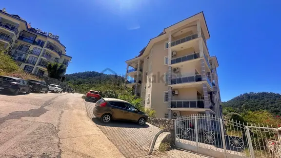 Ölüdeniz Yolunda Deniz Manzaralı Satılık 2+1 Daire 2
