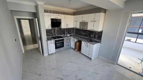 Mç Emlak'tan Yenikent Menderes Mah'de 3+1 Full Yapılı Satılık Daire 2