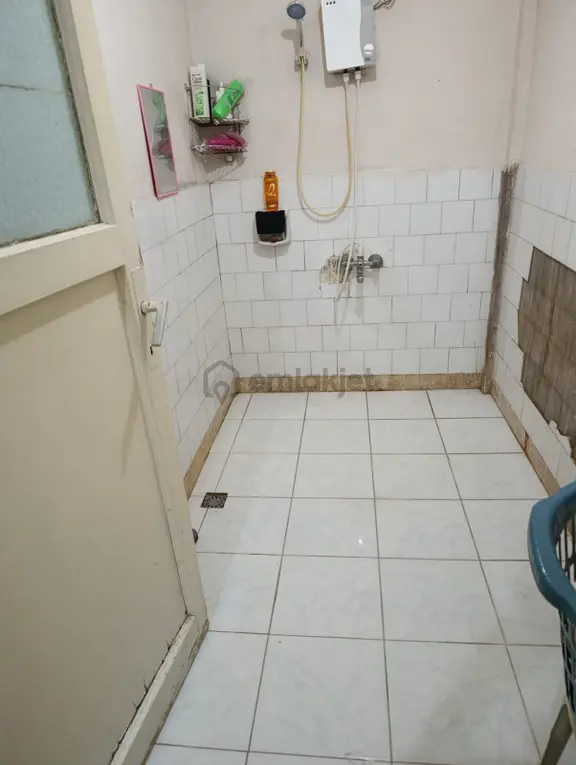 Bursa İnegöl Kemalpaşa Mah.120m2 2+1 31 Yıl Üzeri 3.kat Sobalı Satılık Daire 2