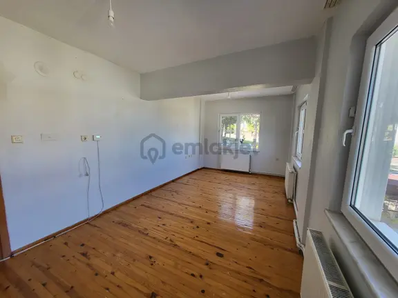 Şehzade'den Adalet Mahallesinde 3+1 Kiralık Daire 1