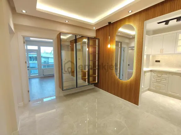 Balçova Ata Caddesi Girişi 3+1 130 M2 Satılık Lüx Daire 1