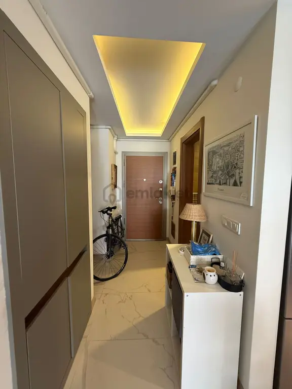 Kuşadası Kirazlı Yolu Üzeri Kiralık Full Eşyalı 1+1 Daire 2