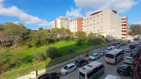 Yeşilyurt Devlet Hastanesi Ferah Manzaralı Arakat Kiralık Daire 2