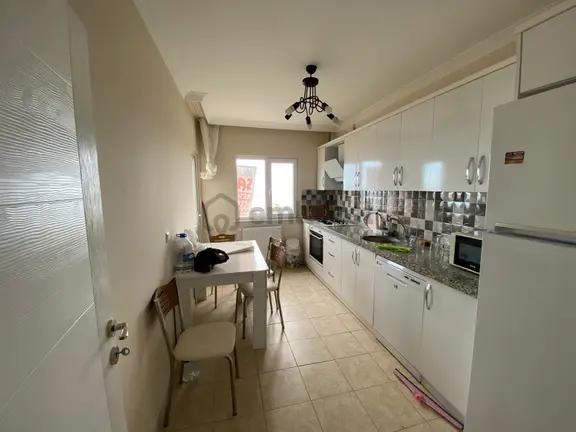 Trabzon Arsin'de Satılık 3+1 Eşyalı Daire 2