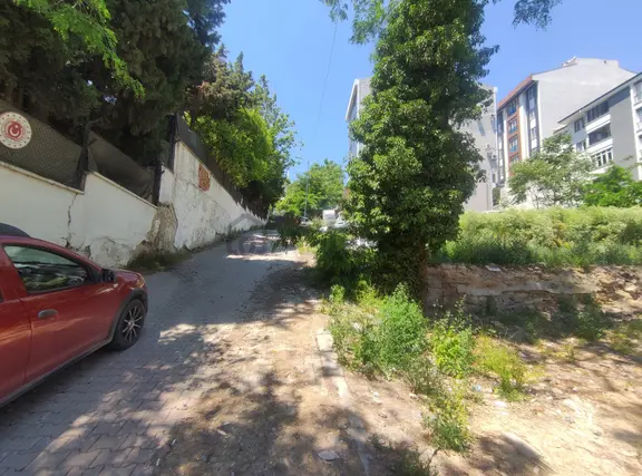 Damping Şehir Merk.müstakil Ev İsteyenlere 282 M2 4kat İmar Arsa 2