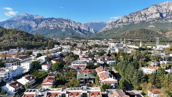 Antalya Kemer Merkezde Lüks Satılık Müstakil Villa 1