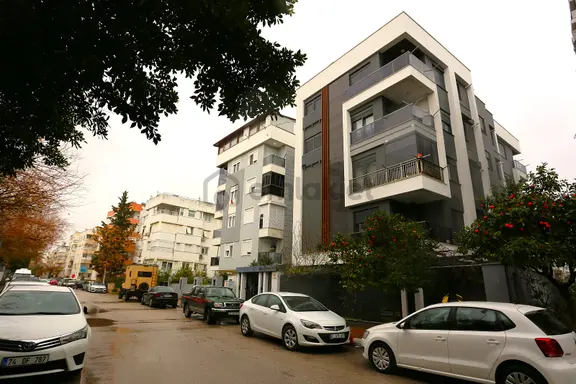 Antalya Muratpaşa’da Kaleiçi’ne 750 M Mesafede Daire 1