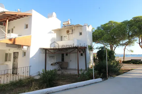 Manavgat Örenşehir’de Denize Sıfır Sitede Yatırımlık Villa 2