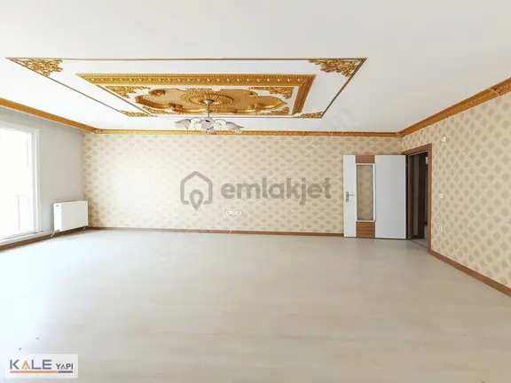 Konumu Güzel Krediye Uygun Kat Mülkiyetli Satılık 2+1 Daire 2