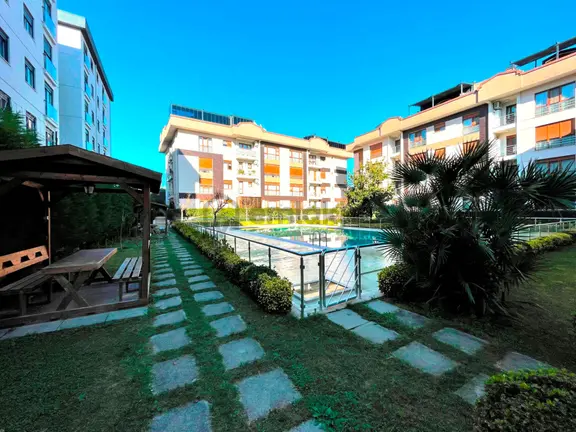 Aydoğan Park Sitesi'nde 3.kat Yabancı Satışına Uygun Satılık 3+2 1