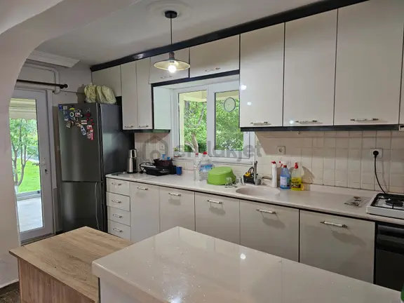 Startkey'den Burhaniye'de Plaja Sıfır Sitede Satılık Müstakil Villa 2