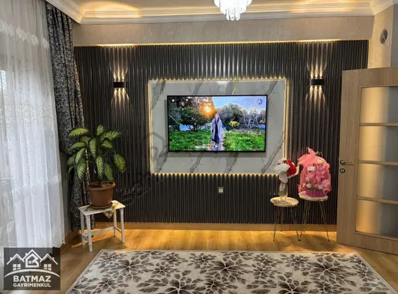 Batmaz Emalk Tan Satılık Full+full 3+1 Daire 1