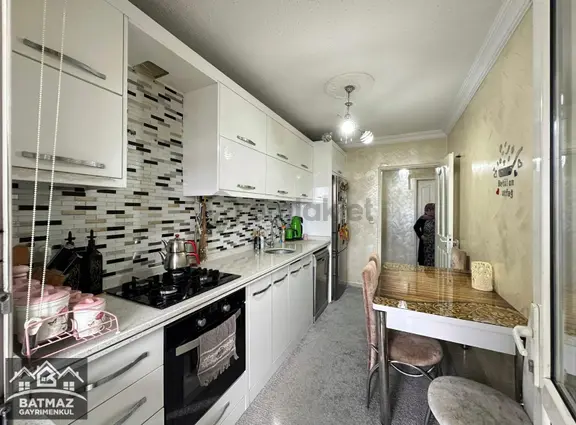 Seyrantepe'de Satılık Bakımlı (3+1) Daire 1
