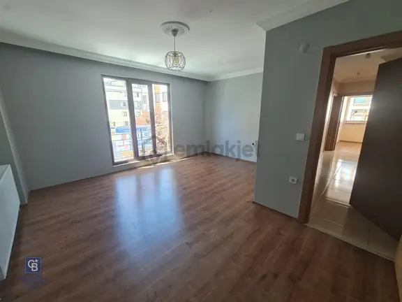 Satılık Kapalı Otoparklı Daire 1