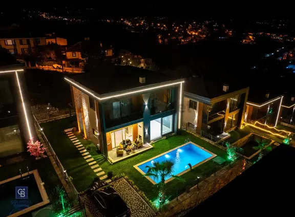 Elite Premıum 2'de Muhteşem Manzaralı Satılık Tam Müstakil Villa 2