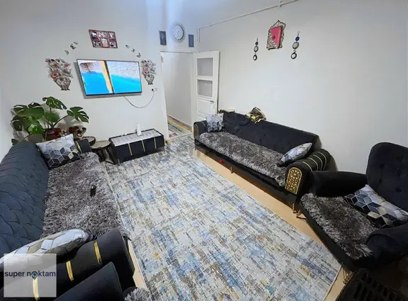 Mehmet Akif'te Satılık 2+1 10mt Hisseli Yatırımlık Bahçe Kat 1