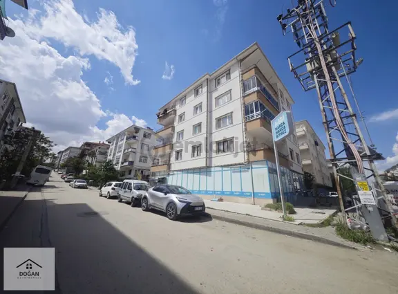 Sincan Mareşal'de Kurumsal Kiracılı 200 M2 Satılık Dükkan 2