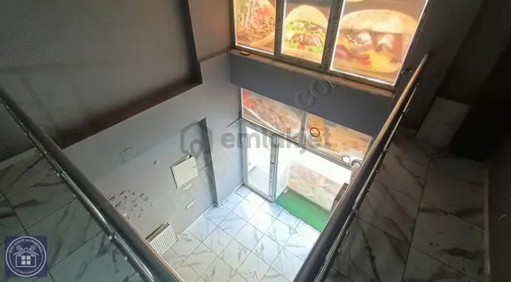 Şehir Merkezinde Asma Katlı Kiralık İşyeri 2