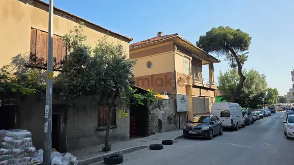 İzmir Tire Sb Emlak'tan Kurtuluş Mah. Satılık 4 Kat İmarlı Arsa 2