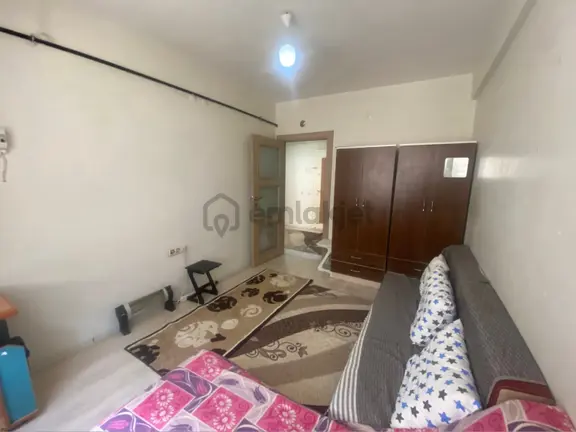Sevgim’den Şirintepe Mahallesi Eczacıla Yürüme Mesafesinde Kiralık 1+1 Daire 1