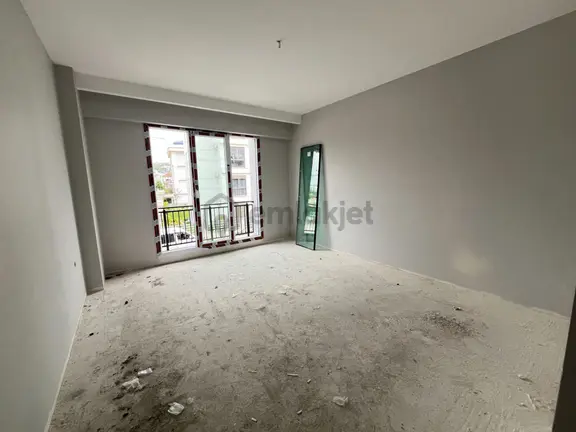 Büyülçekmece Atatürk Mah Sahilde Sıfır Ultra Lüks 2+1 Acil Satılık Daire 1