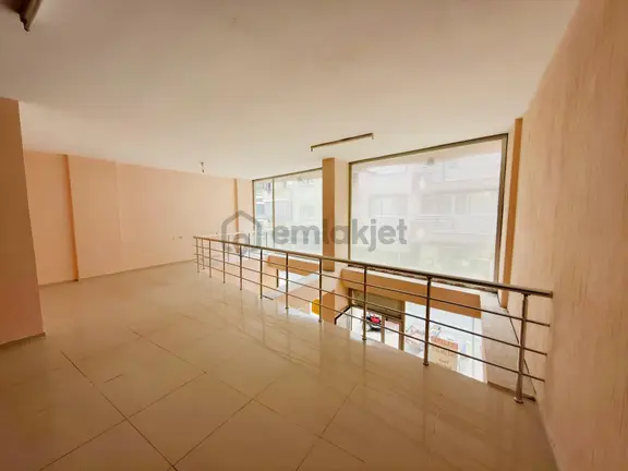 Nova Gayrimenkul'den Ahmetli Merkezde Kiralık Kurumsal Dükkan 1