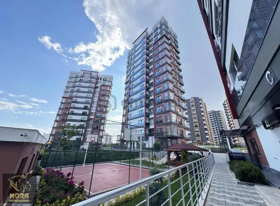 Nora'dan Oturuma Hazır Lüks Site İçinde Satılık 2.5+1 1