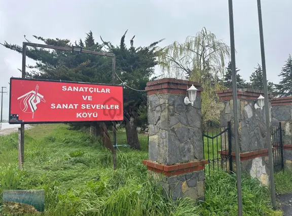 Silivri Sanatçılar Sitesi'nde Villa İmarlı Satılık 1.152 M2 Arsa 2