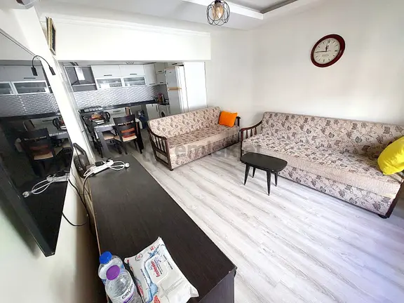 Kuşadası Limana 3 Dk 1+1 Eşyalı/eşyasız Kiralık Daire 1